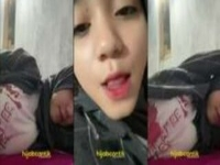 Host Bigo Hijab Cantik Melet