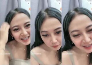 Memek Devii Cantik Goyang Asyik