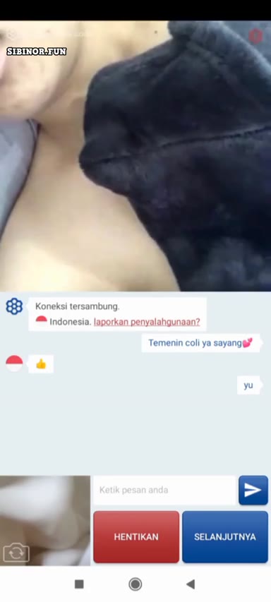 Ome TV Cewe Kacamata Tobrut Colmek