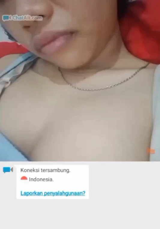 Bokep Ome Obok Memek Pakai Timun Gede